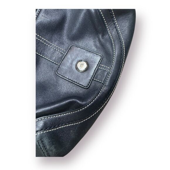 Coach F10909 Vintage Small Soho Black Leather Shoulder Bag w/Contrast Stitching - Picture 7 of 10